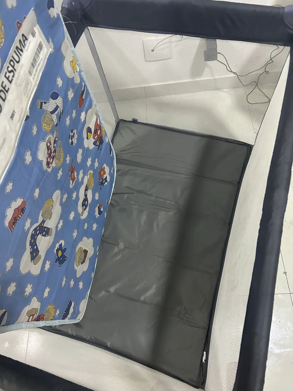 Berço portátil mais colchão 