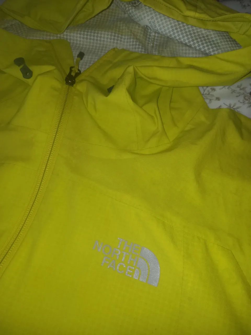 Blusa corta vento North Face veste M usada - Foto 3