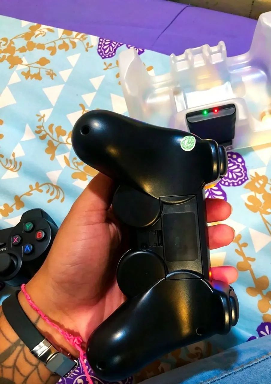 Controle de videogame - Foto 4