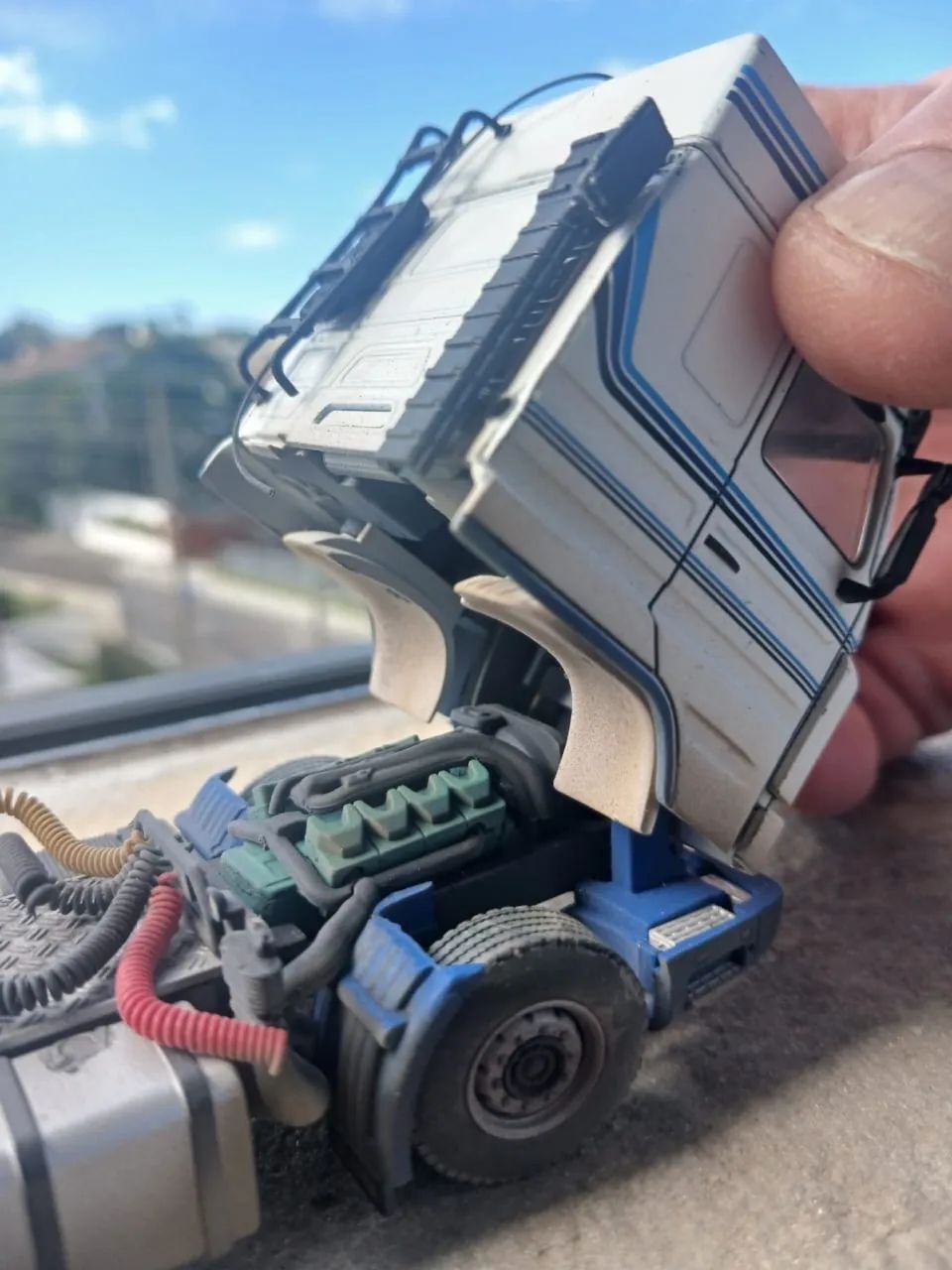 Miniatura Scania escala 1/43 - Foto 3