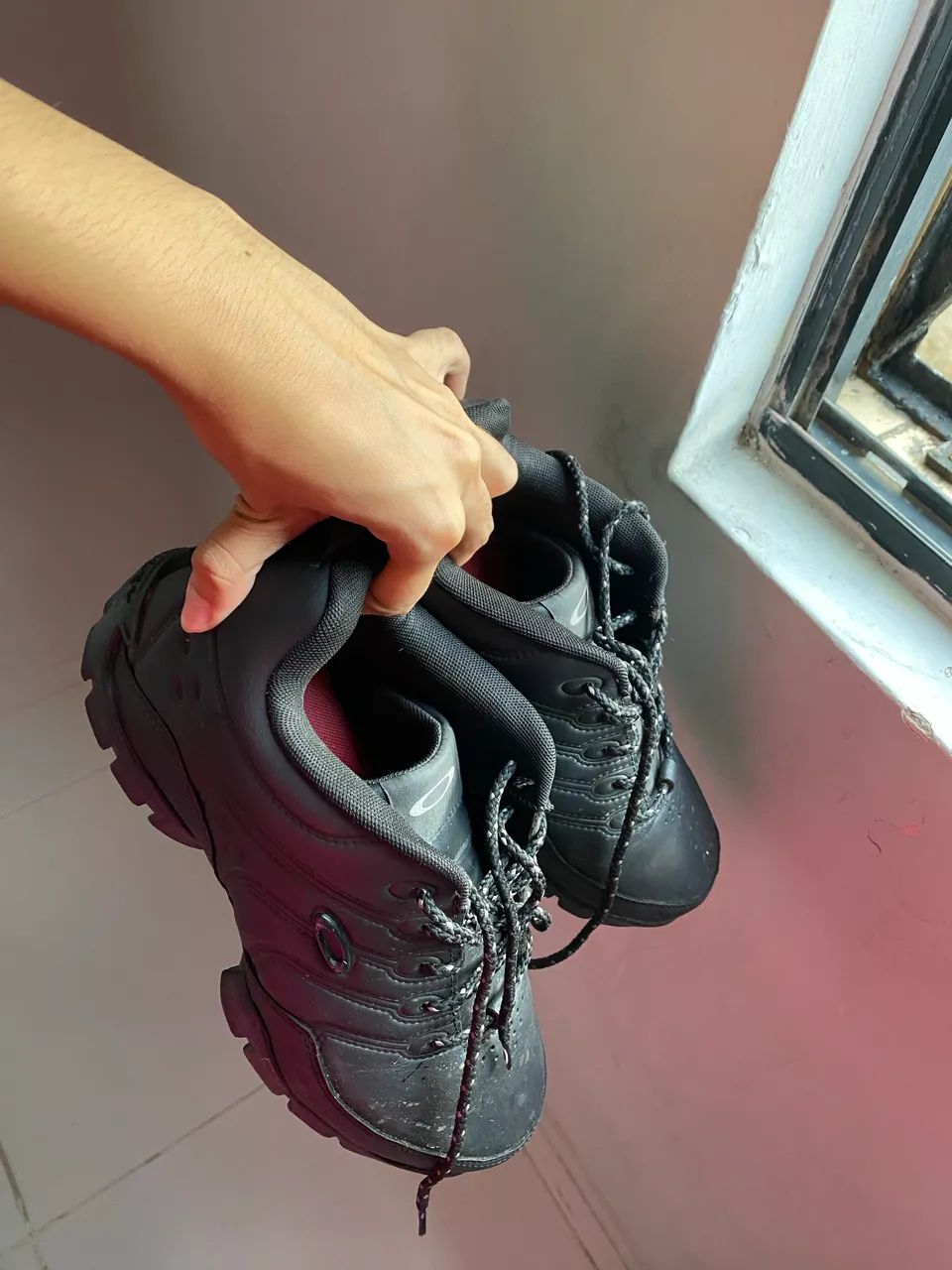 BOTA OAKLEY - Foto 2