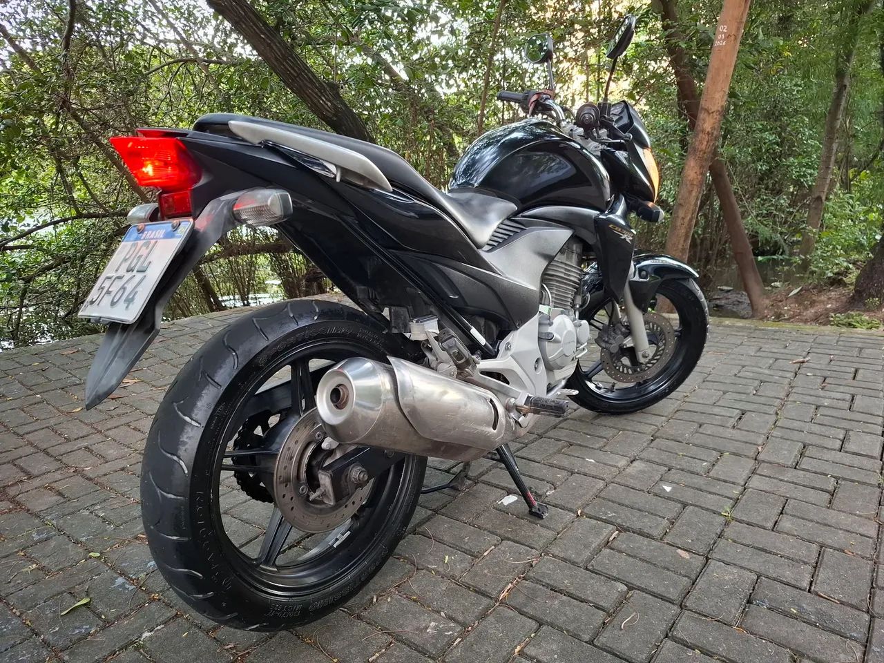CB 300 HONDA 2014, CONSERVADA - Foto 2