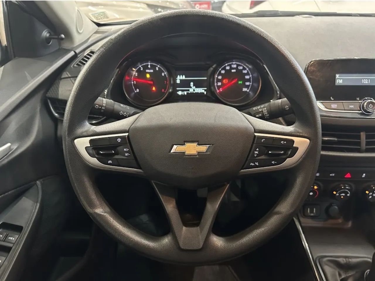 Chevrolet Onix Hatch 1.0 12V Flex Mec. 4P, foto 10 de 16