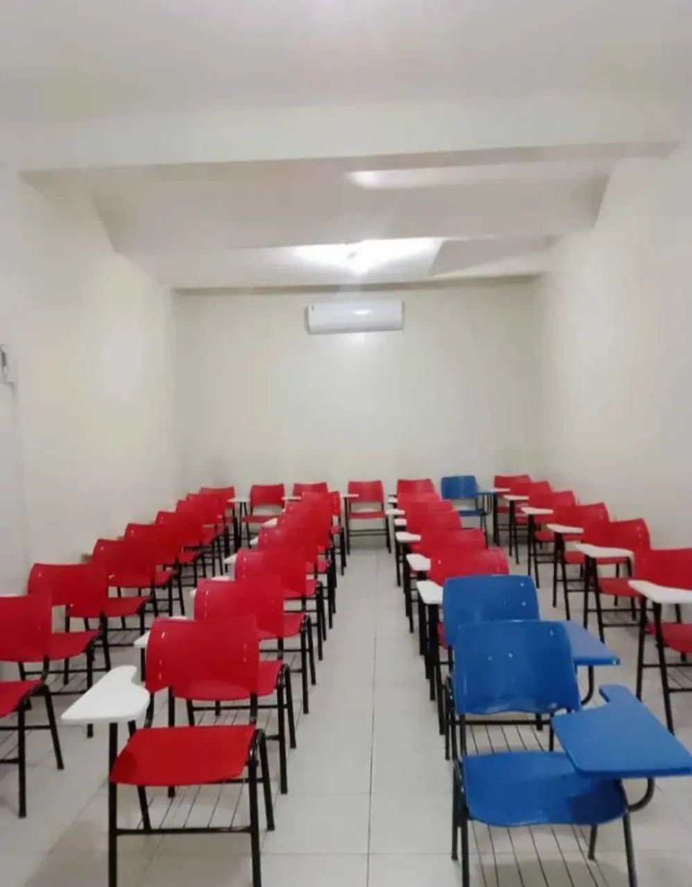 Prédio c/ 7 Salas Semi Mobiliada ótimo para Cursos / Clinicas e ADM no Coroado - Foto 2