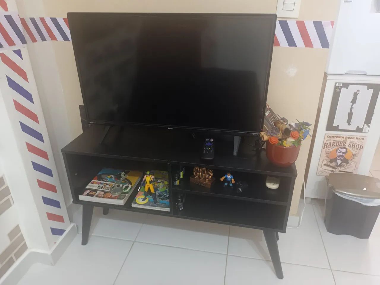 Vendo TV semi nova 32 polegadas philco - Foto 2