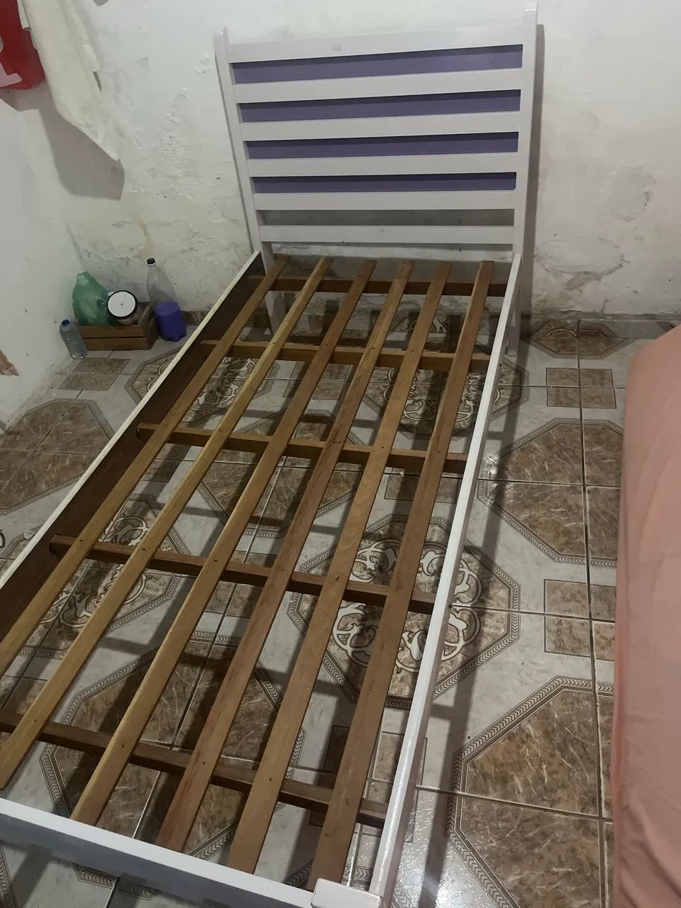 Cama de solteiro