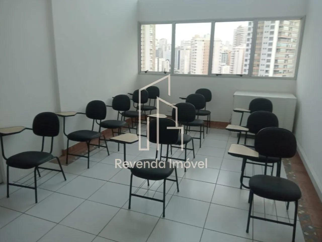 Sala comercial á venda na Barra funda com 30m² com 1 vaga de garagem - Foto 3