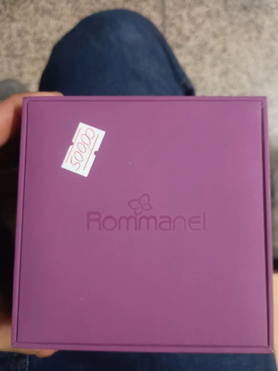 Vendo relógio zero lacrado um ano d garantia  - Foto 2
