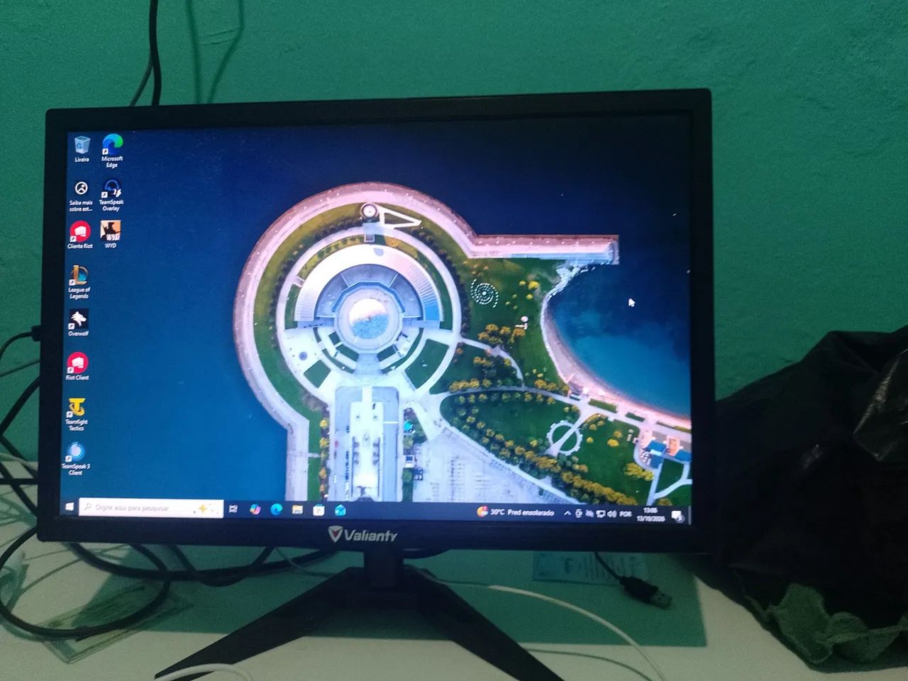 Monitor