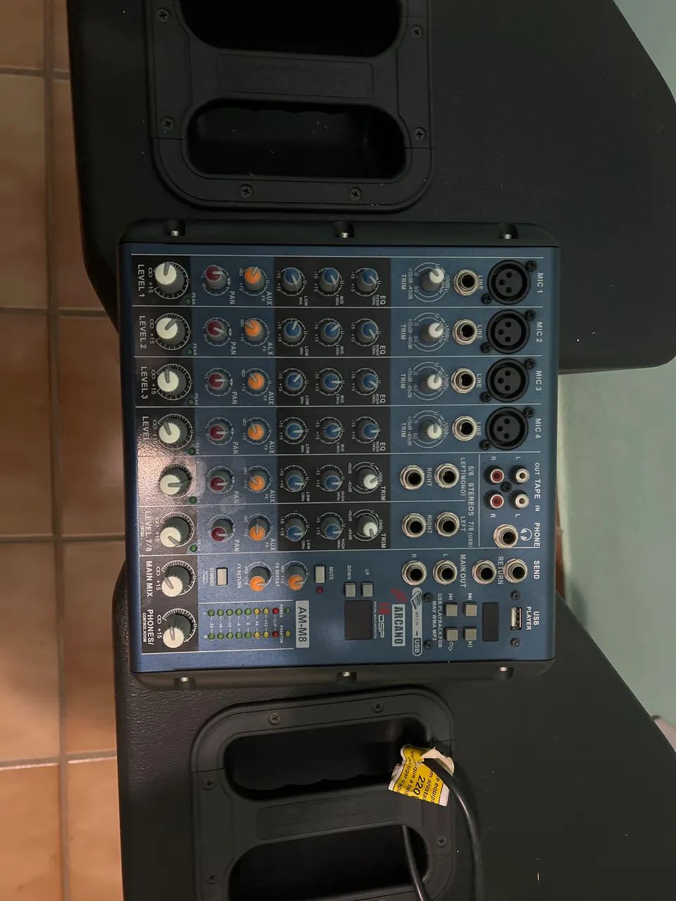 Kit Mesa de som + Caixas  - Foto 4