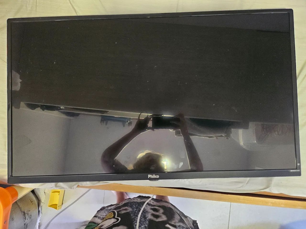 Vendo TV Philco  43" em prefeito estado - Foto 4