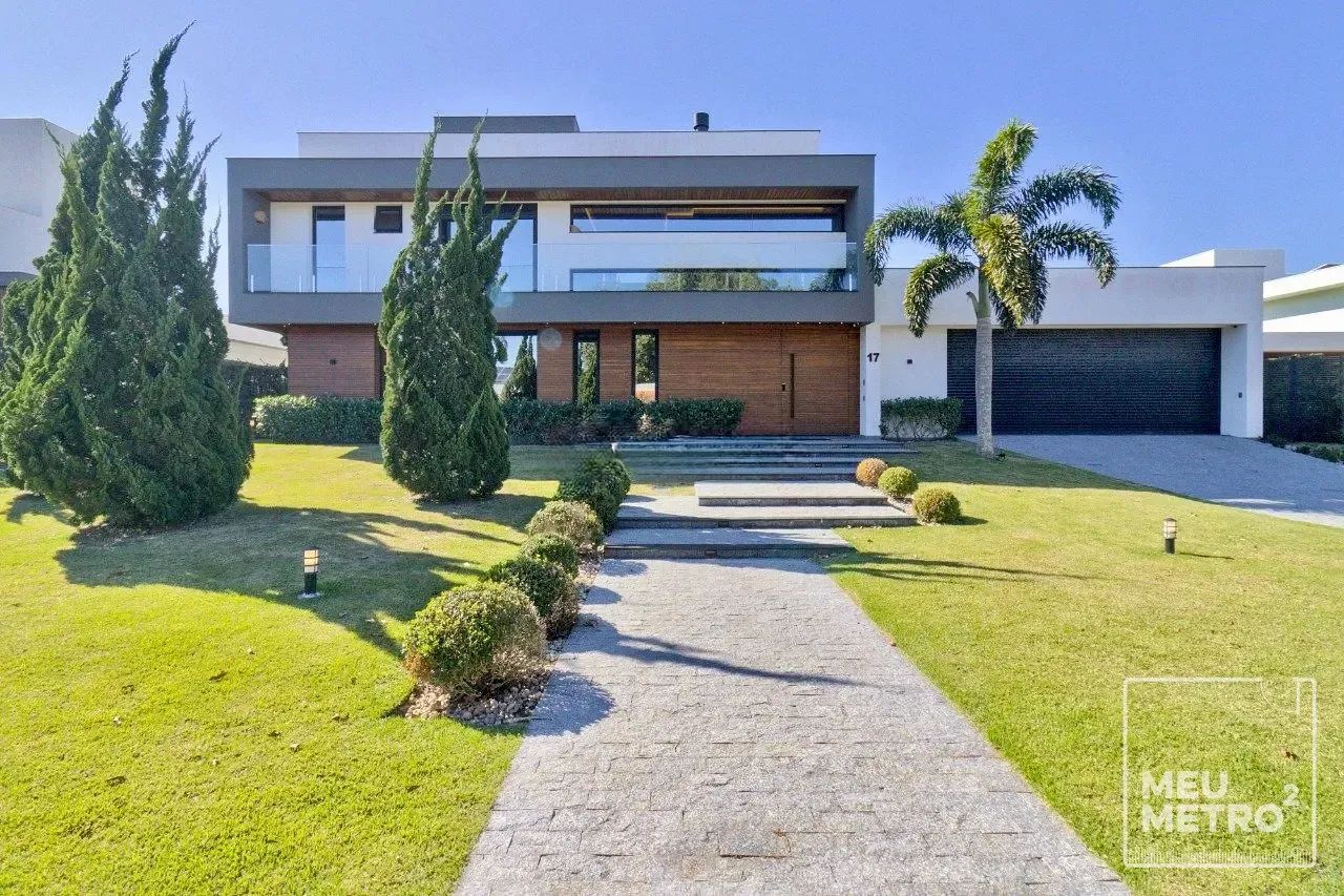 Casa à venda com 4 dormitórios, no Rio Tavares, em Florianópolis. - Foto 4