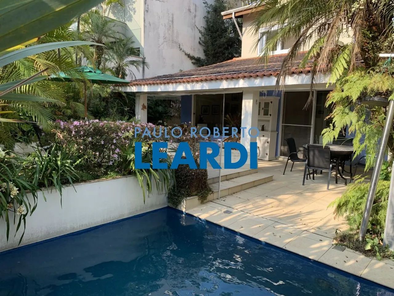 CASA EM CONDOMÍNIO - REAL PARQUE - SP
