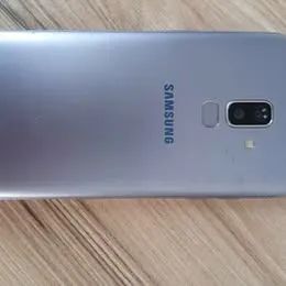 Celular Samsung j8  - Foto 2