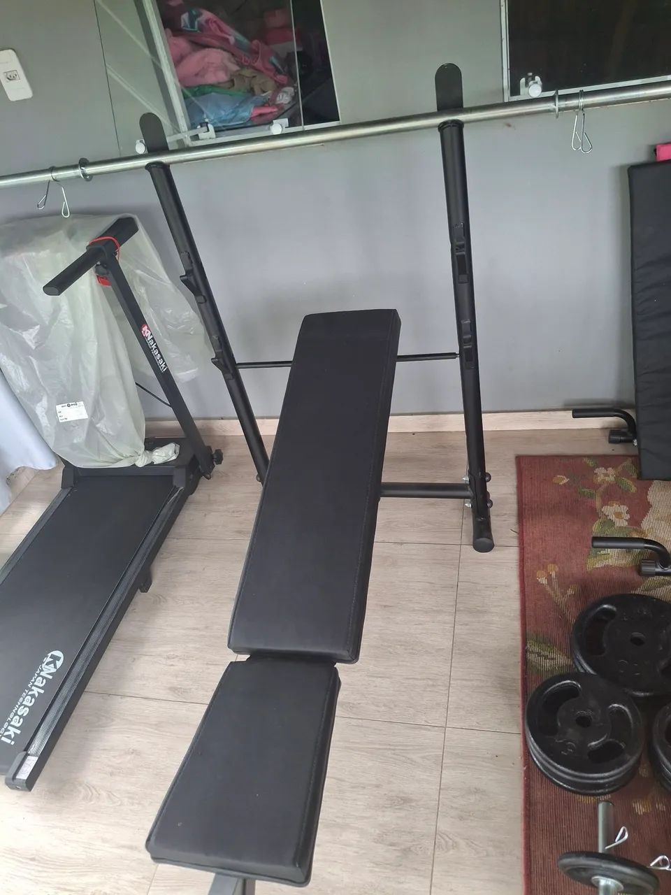 Banco musculação com barra e pesos 60 kg