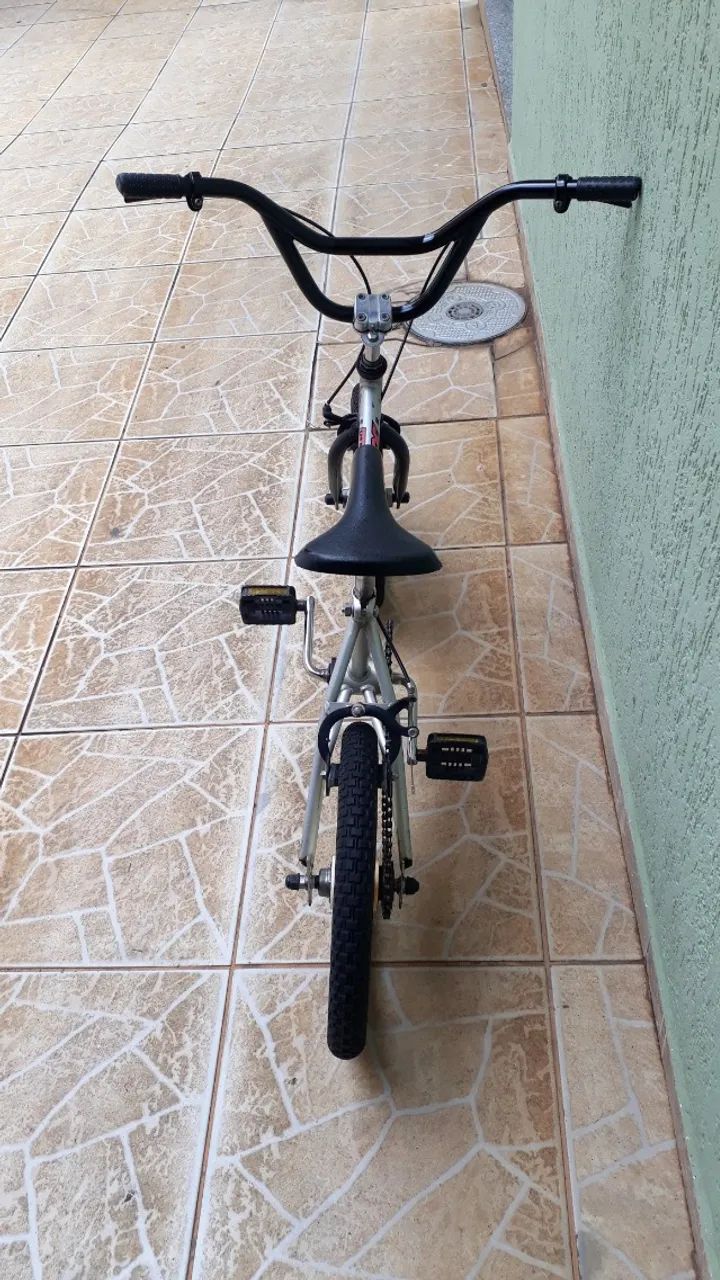 BICICLETA ANTGA MONARK BMX SUPERTAR