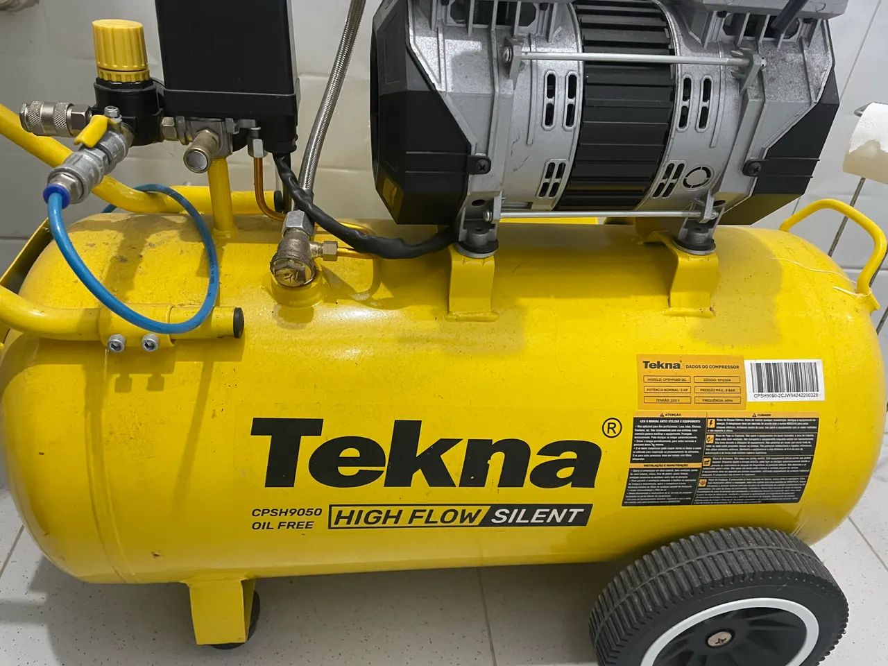 Cadeira odontológica, compressor e autoclave  - Foto 3