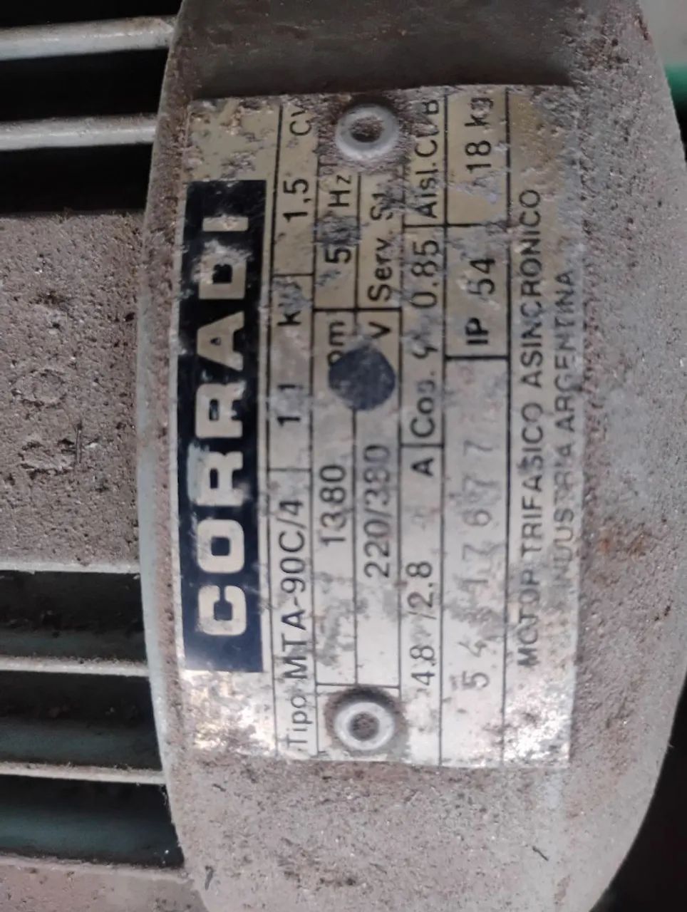 Motor Elétrico Trifásico 1,5 CV - Foto 3