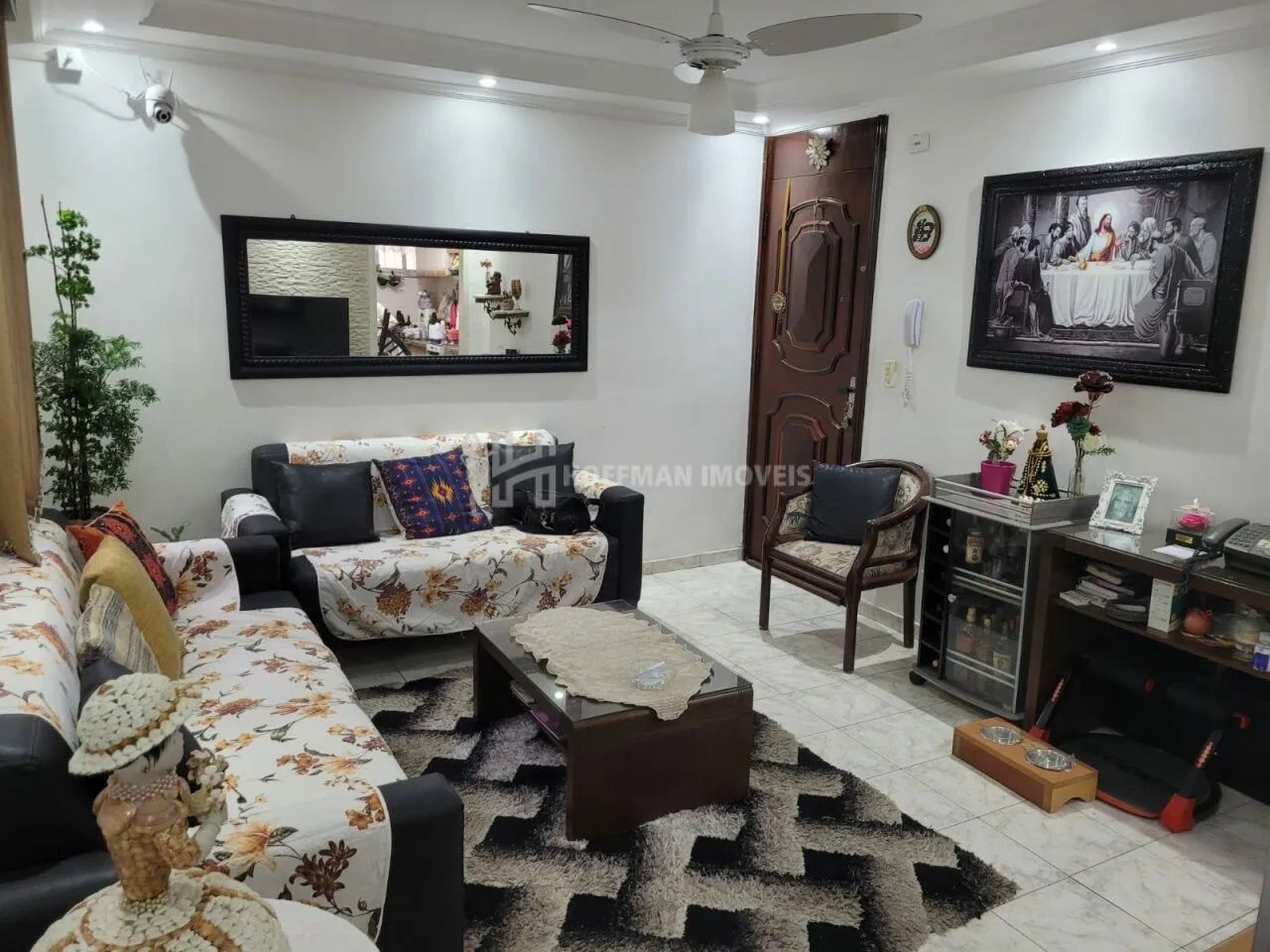 Apartamento com 2 dormitórios à Venda, 55 m² - São José.