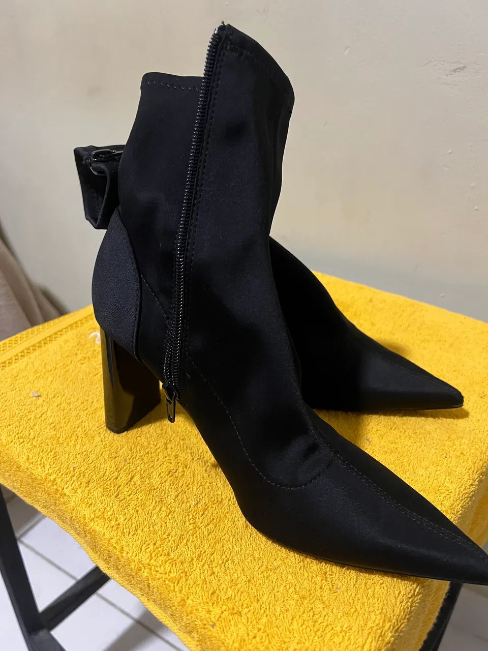 Bota Zara estado de nova - Foto 5