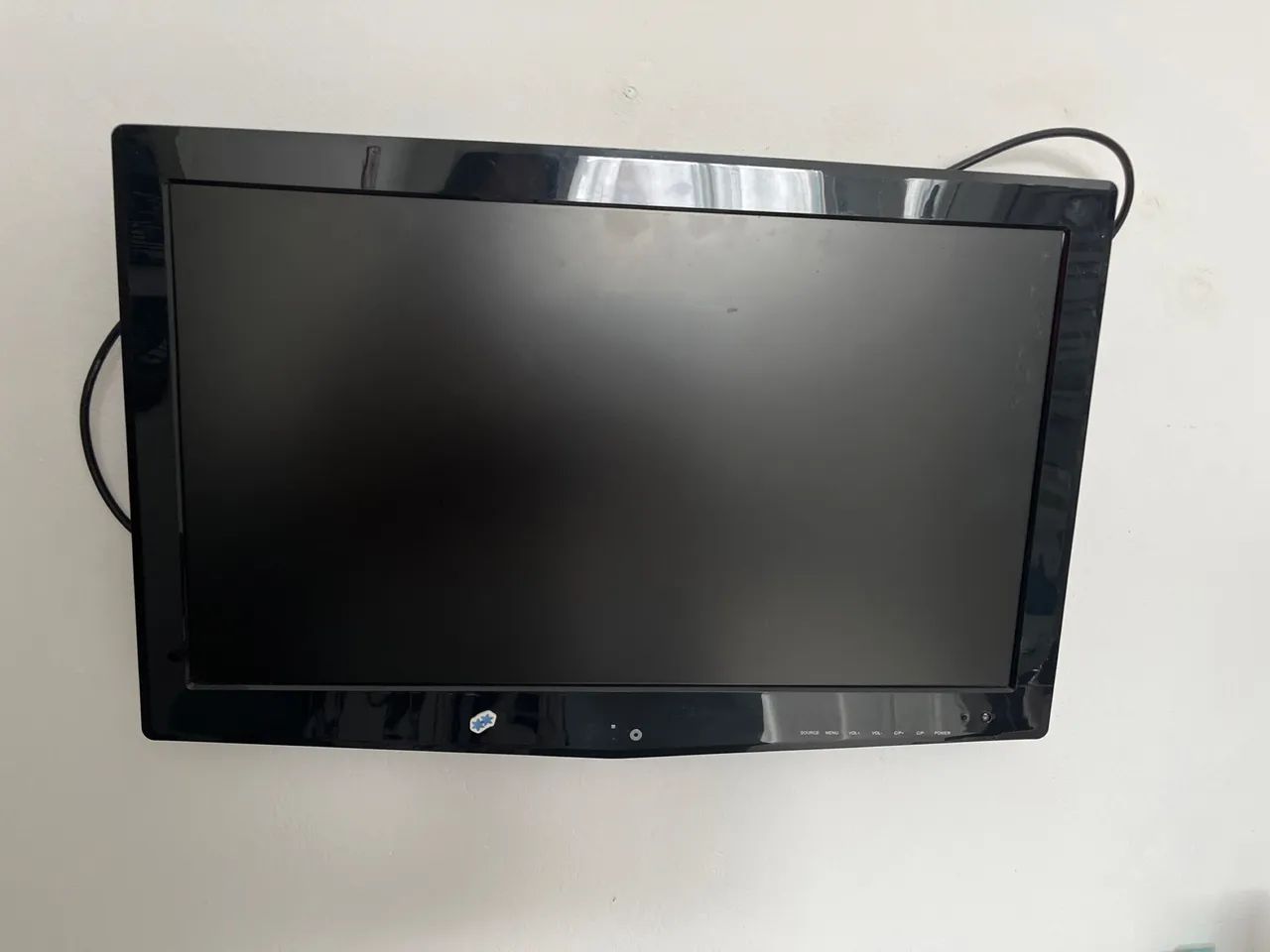 Tv 23 polegadas não é smart 