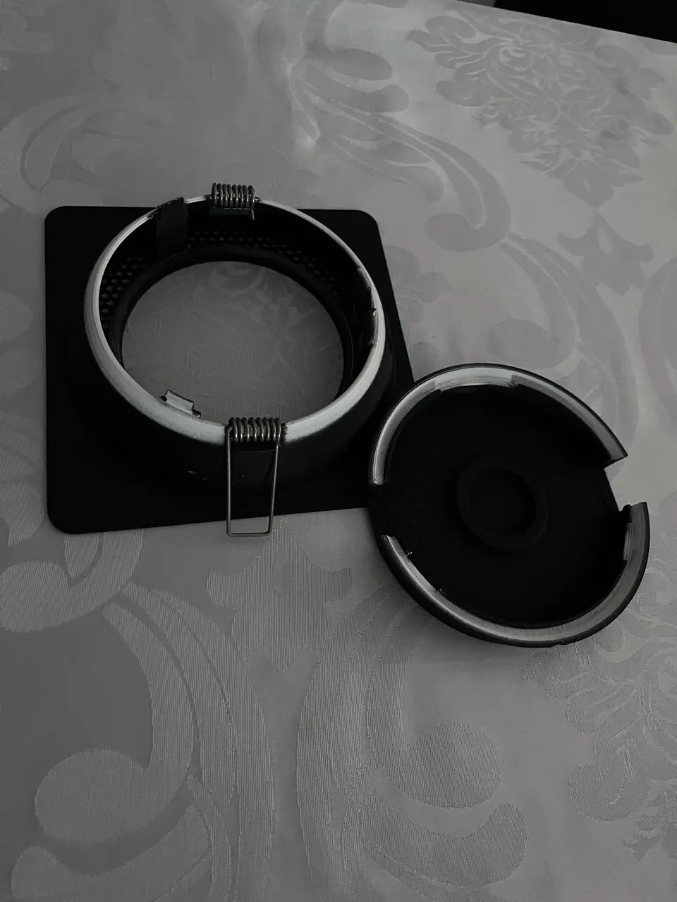 Suporte Teto Echo Dot 3 Quadrado - Preto - Foto 2