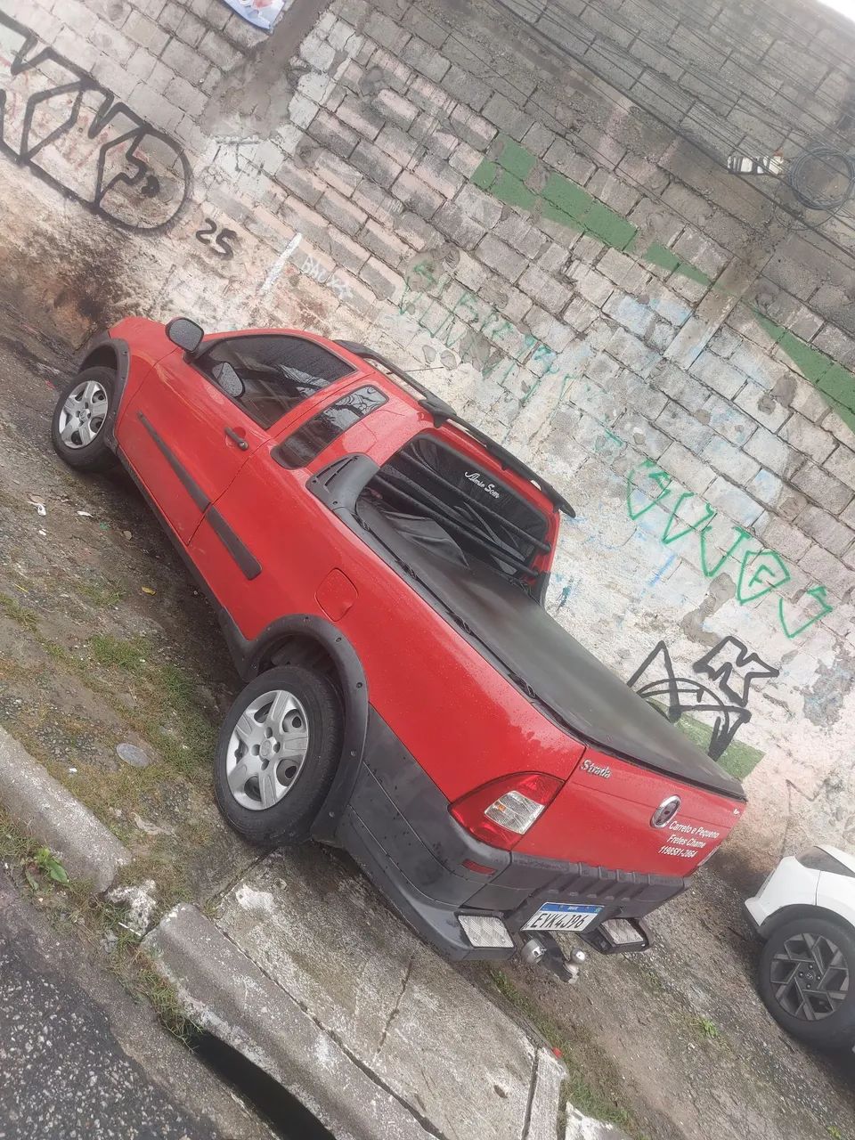 Fiat Strada 1.4 MPI Fire Flex 8V CE 2012 - Foto 2