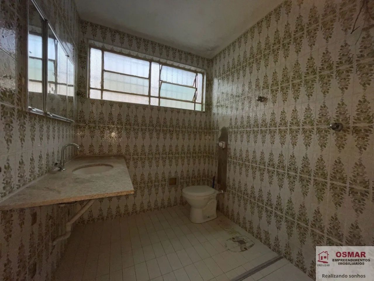 Imperdível Casa Comercial à Venda em Santos-SP, Bairro Embaré: 5 Quartos, 3 Suítes, 1 Sala - Foto 8
