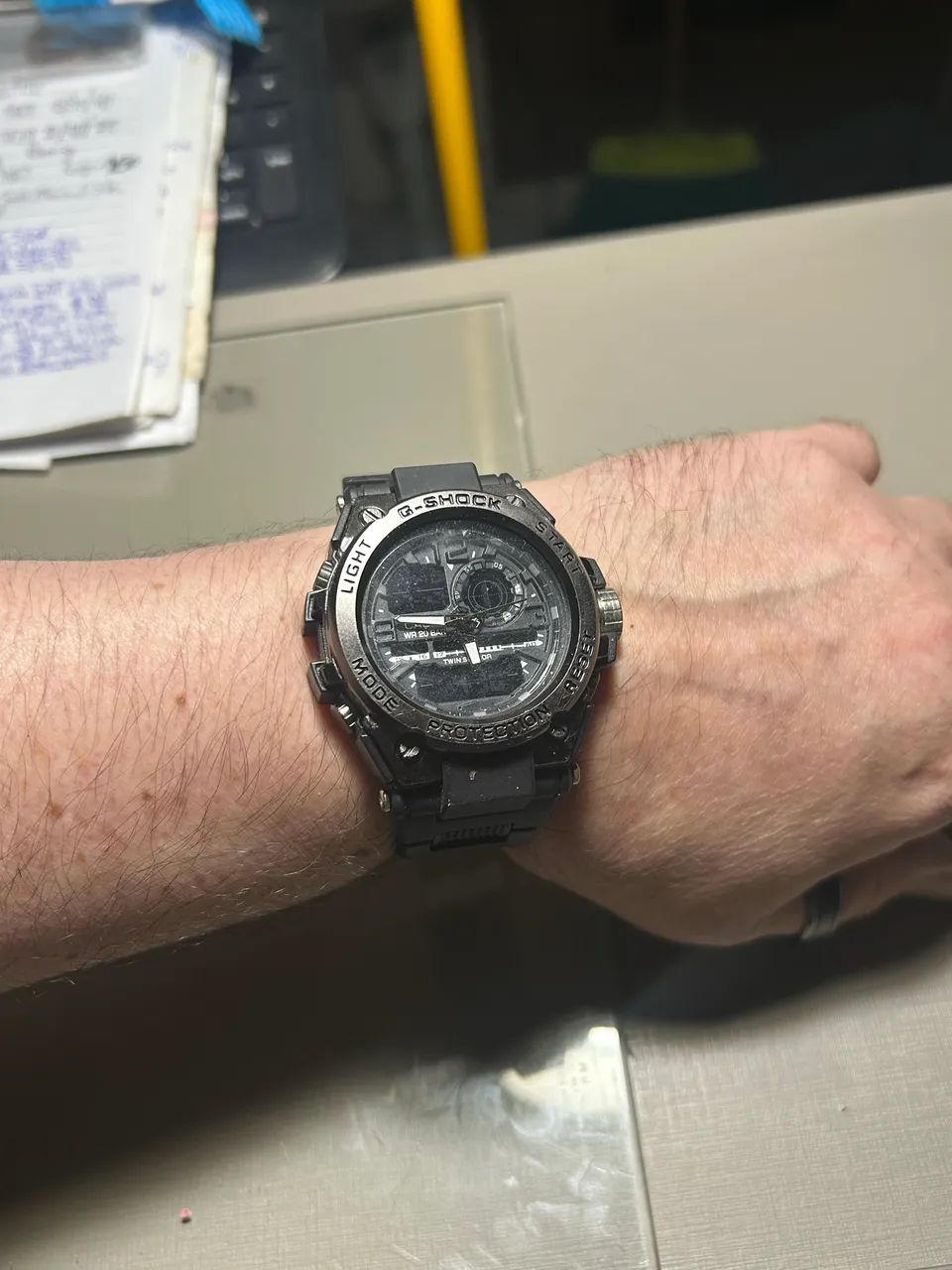 G-shock gst-8600 novo 100% funcional de excelente qualidade e perfeição!!! - Foto 2