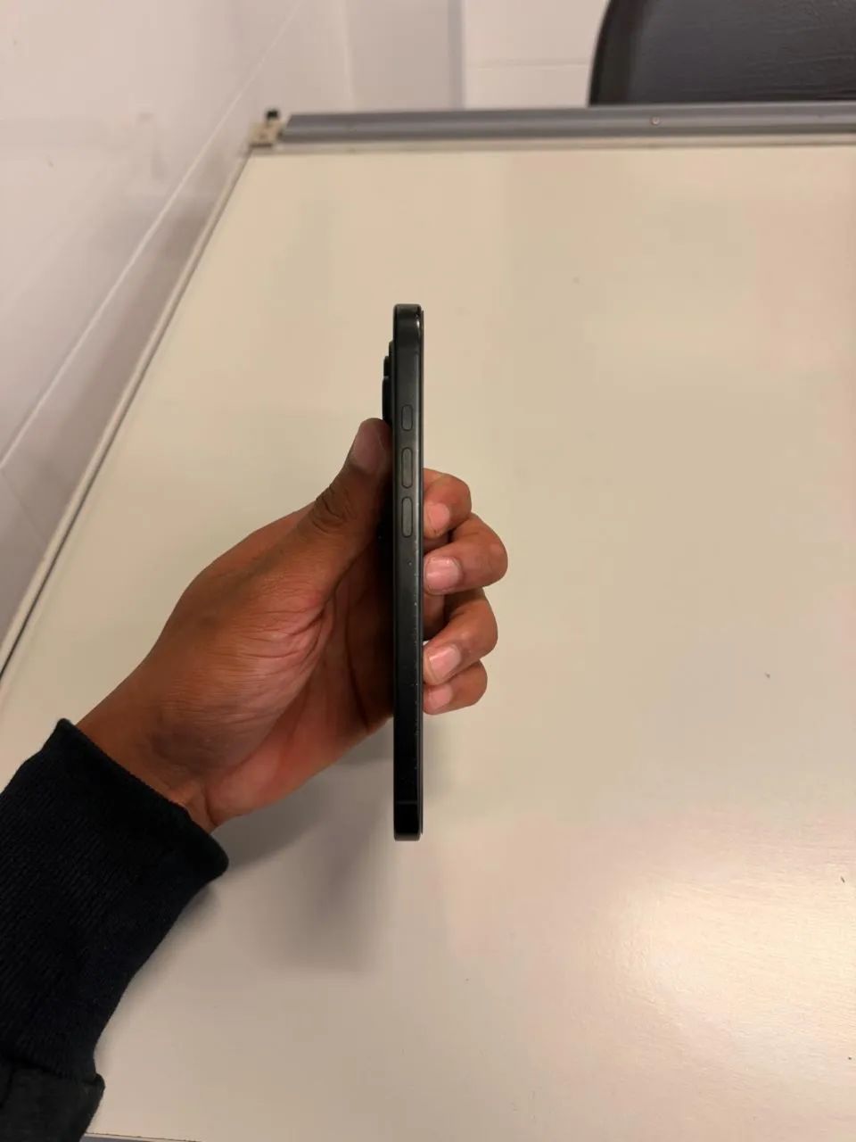 iPhone 16 pro Max  - Foto 4