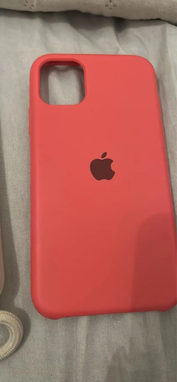 Capa iPhone 11 tudo por 20 - Foto 3