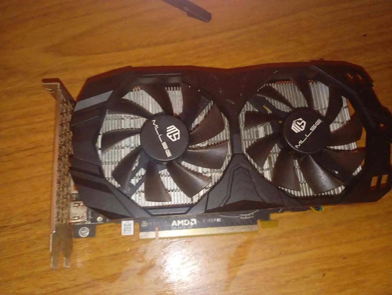 Placa de vídeo rx580 2048 