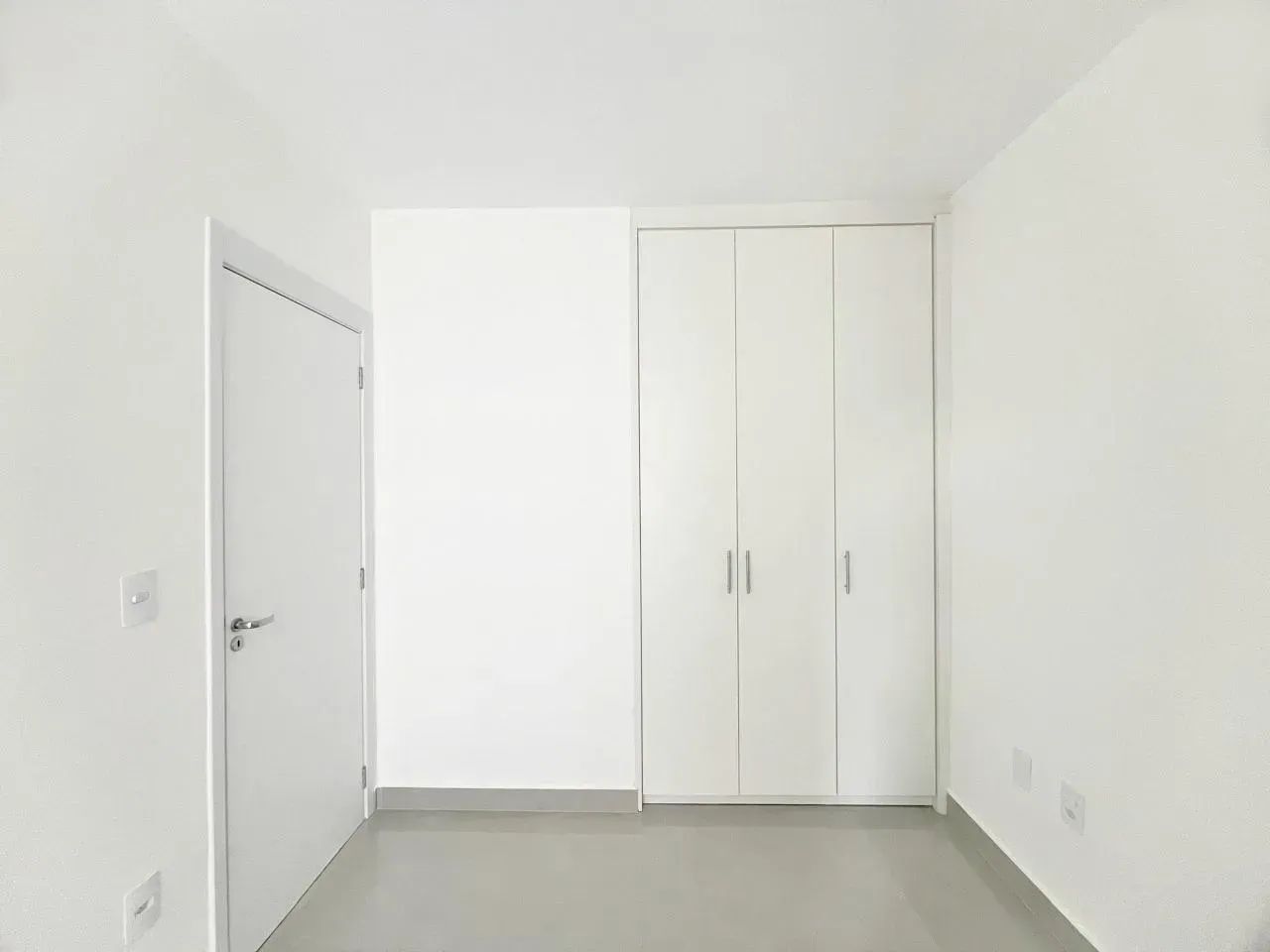 Locação no Flamboyant: Mobiliado com Planejados e Sacada com Gourmet - Foto 8