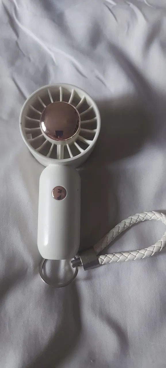 Mini ventilador portátil