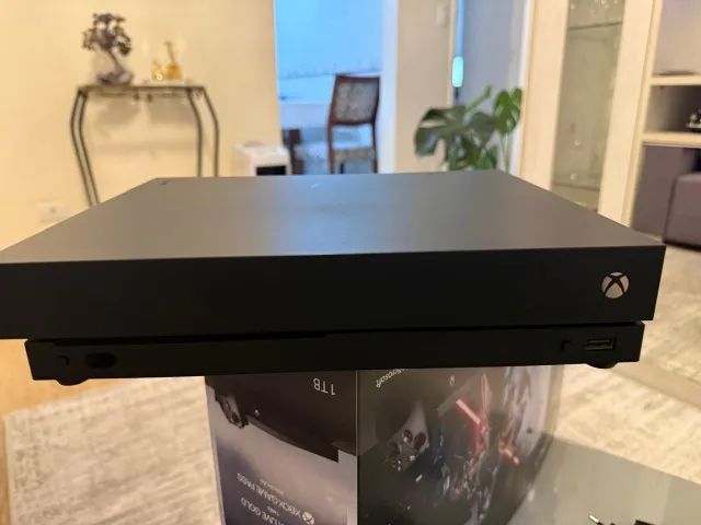 Microsoft Xbox One X 2tb Ssd Samsung Evo | Standard Preto (Usado) - Foto 4