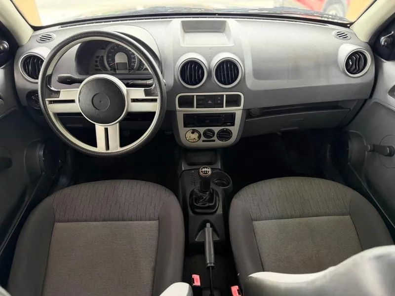 Volkswagen Gol City 1.6 MI 8V 4P (álcool), foto 9 de 17