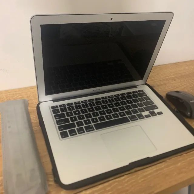 Macbook Air 13 Core i7 8gb - Foto 2