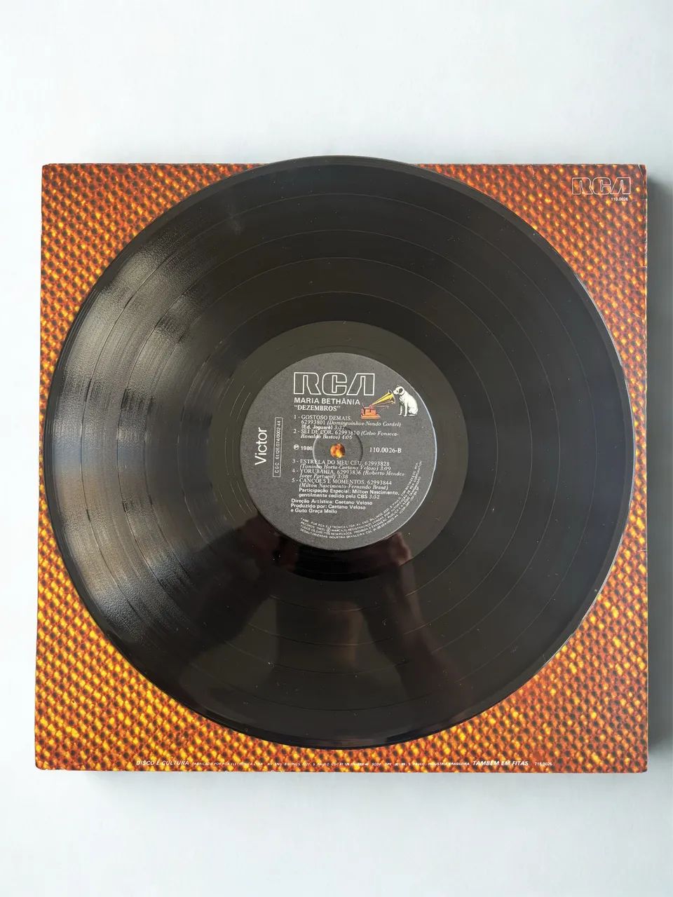 Disco de vinil Maria Bethânia - Dezembro (com encarte) - Foto 3