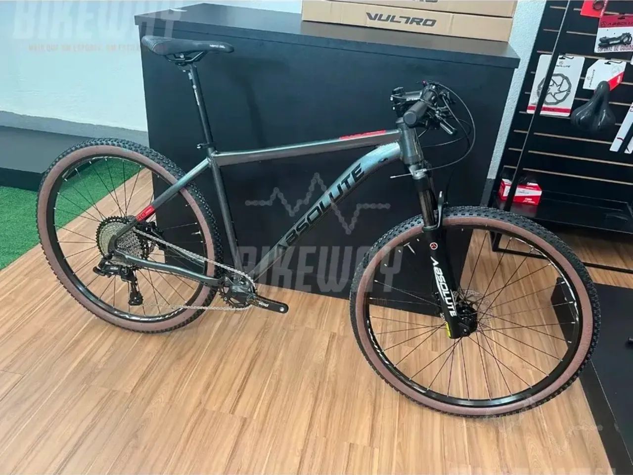 Bicicleta muito nova quadro 17 aro 29