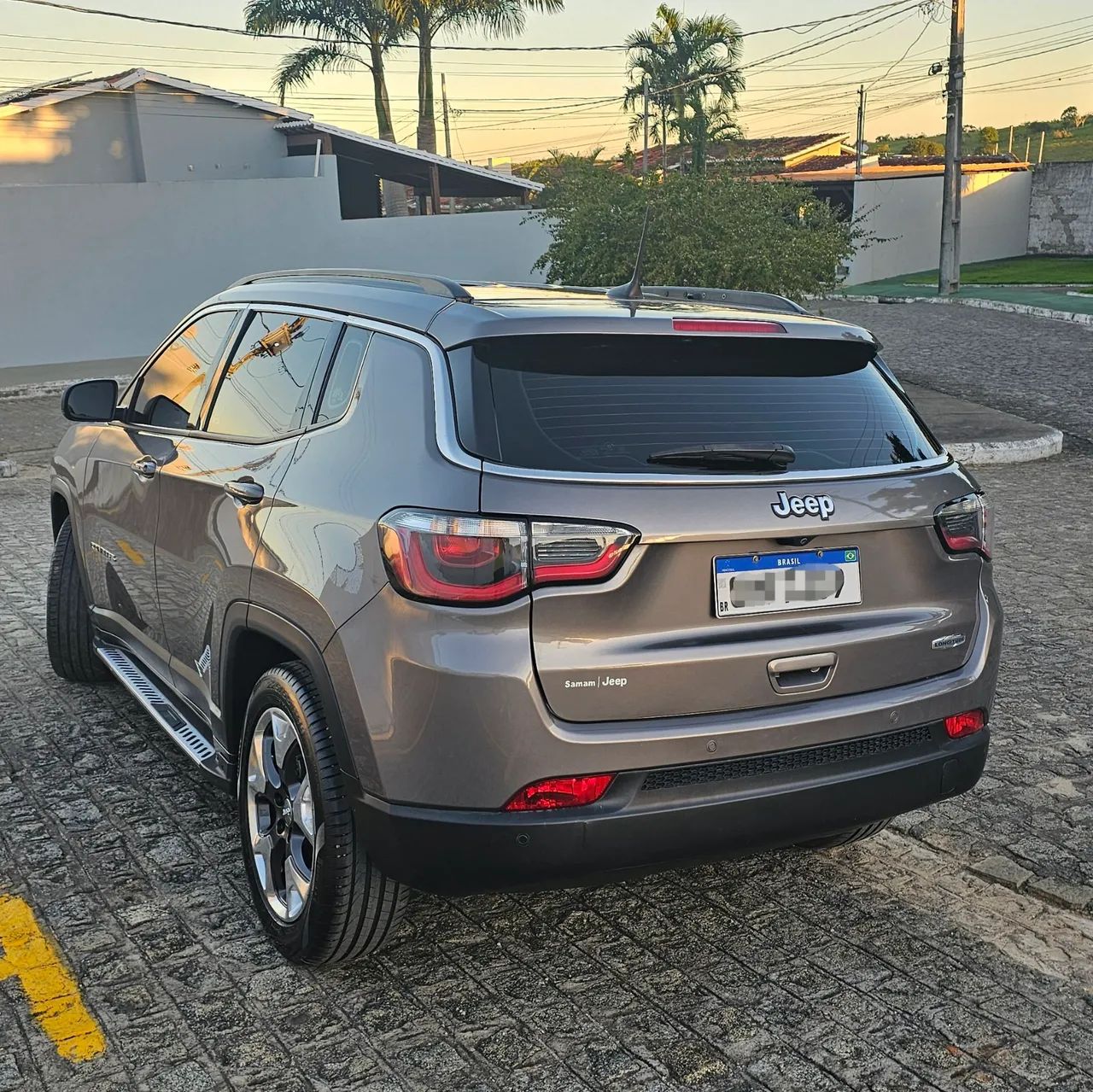 Jeep Compass Longitude 2.0 4X2 Flex 16V Aut. 2019 - Foto 4