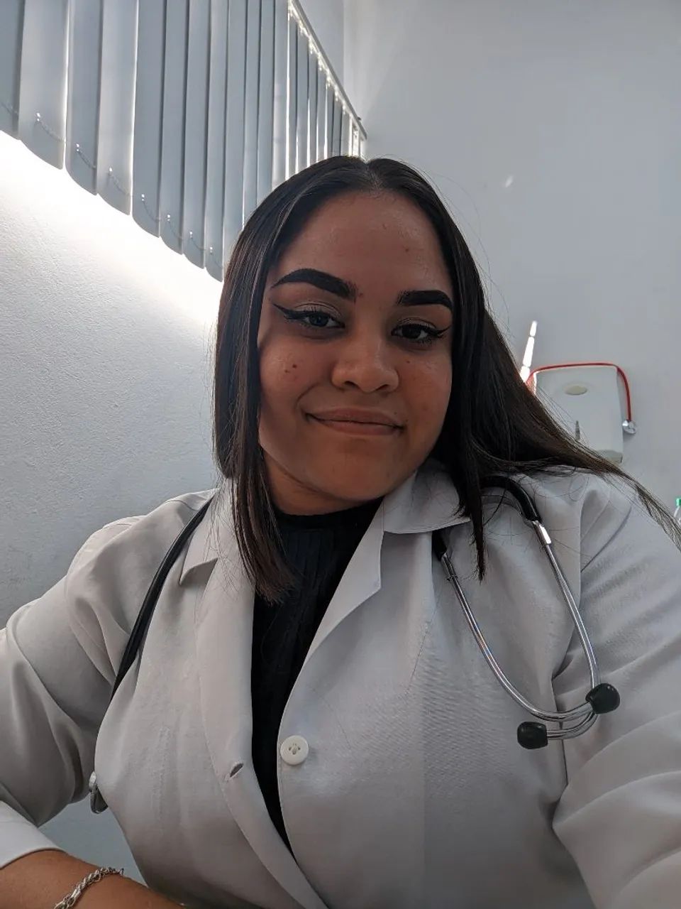 TÉCNICA DE ENFERMAGEM  - Foto 2