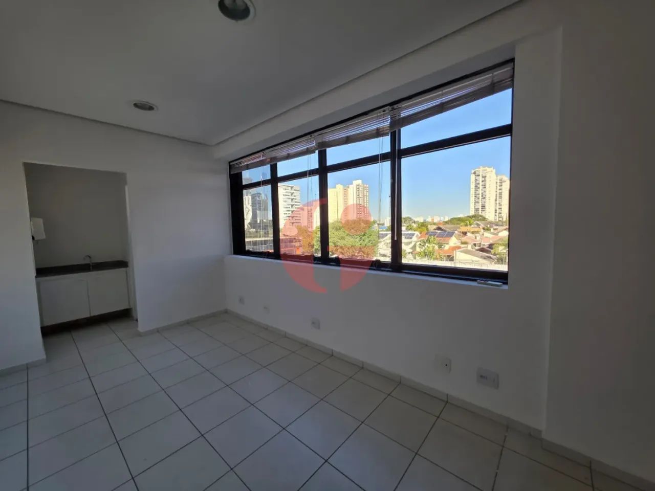 Sala comercial no condomínio Espaço Aquarius para venda com 1 banheiro e 1 vaga de garagem - Foto 5