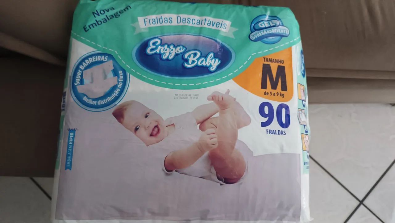 6 pacotes de fraldas LACRADAS - Foto 4
