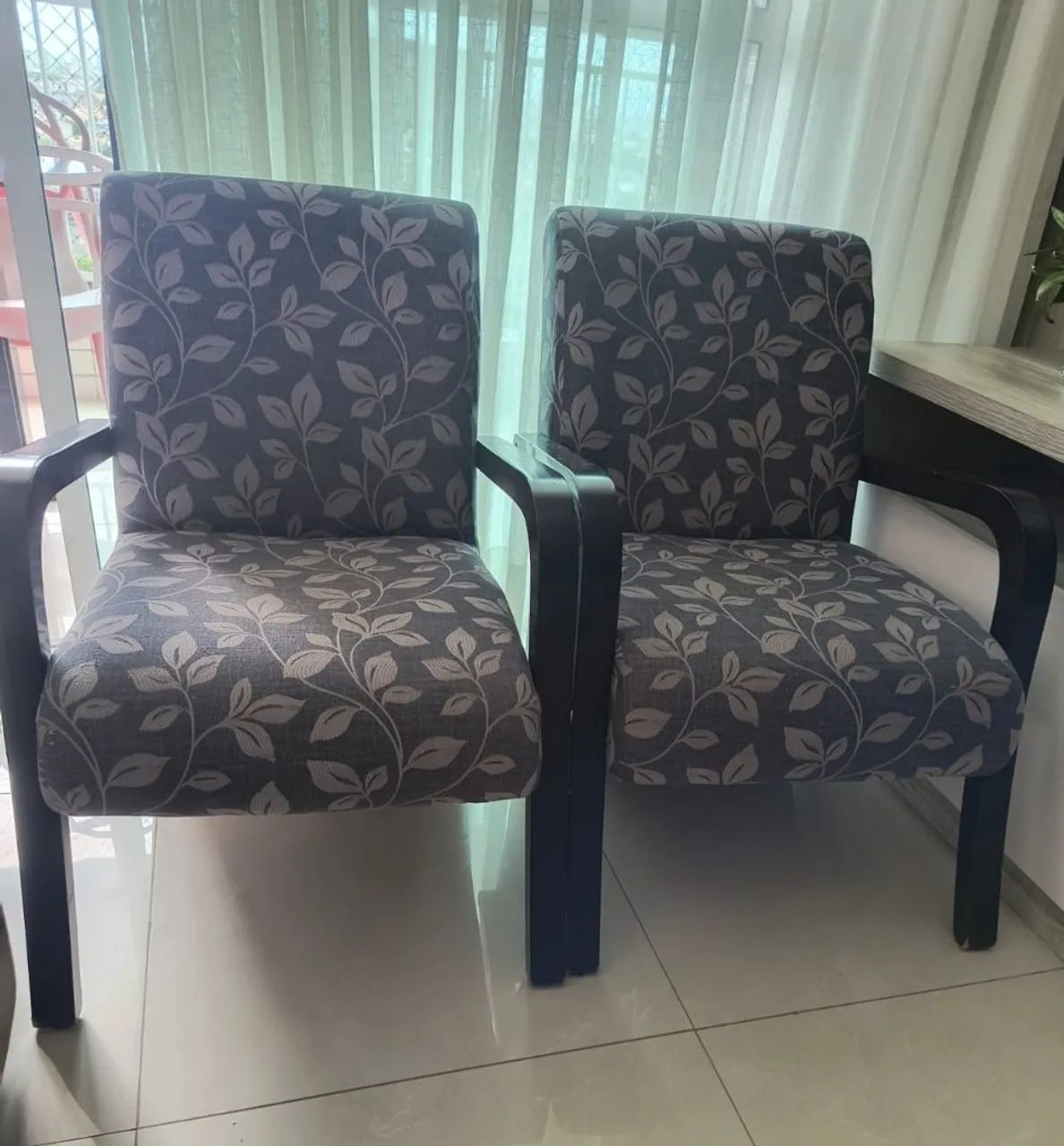 Poltronas Cinza (Duas) - Foto 2