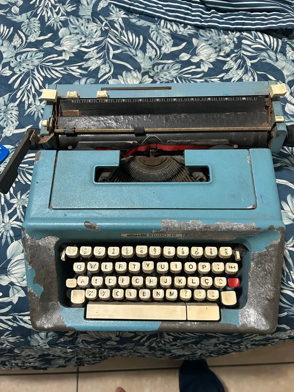 Máquina de escrever antiga 