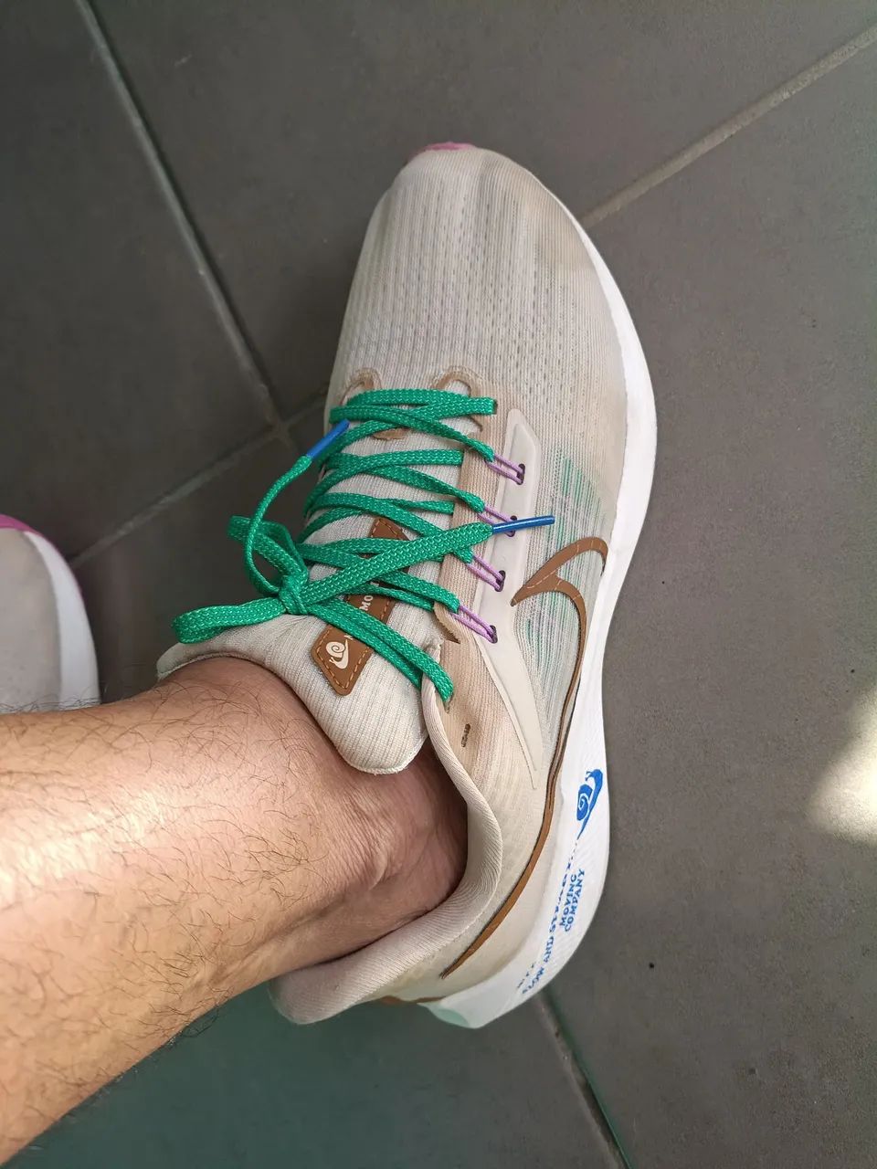 Tênis Nike moving.co