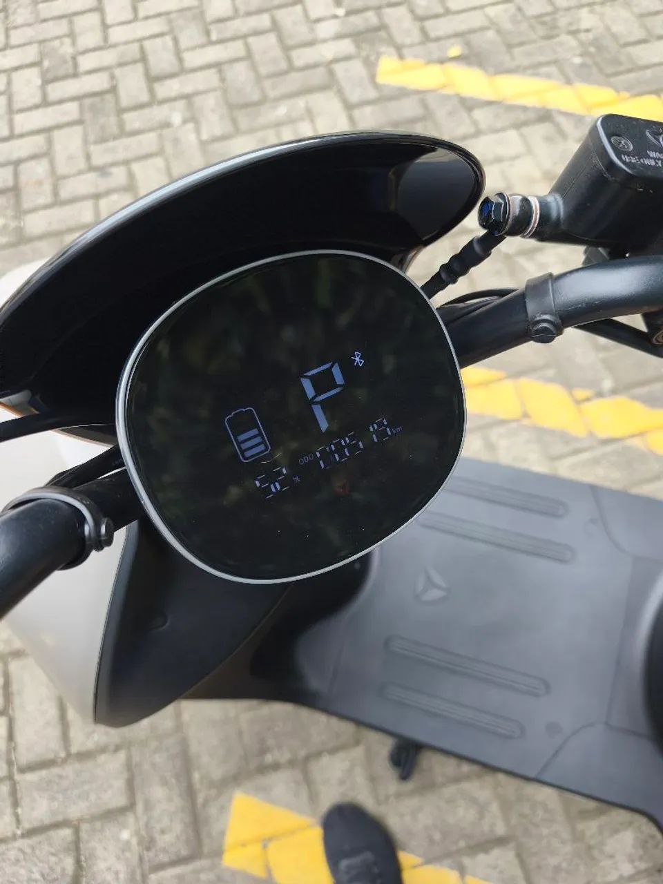 Autopropelido Yadea  - Foto 5