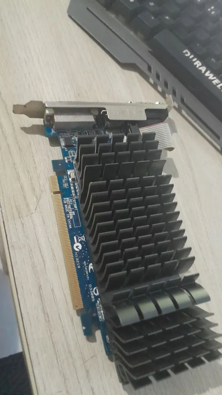 Geforce GT 210 1gb