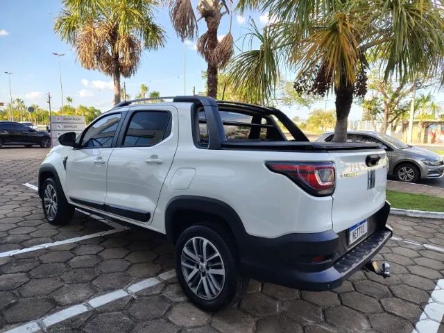 Fiat Strada Volcano 1.3 Flex 8V CD Aut. 2023 - Foto 5