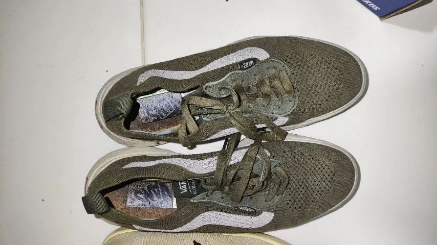 CONJUNTO DE 3 TENIS: RESERVA E VANS - Foto 2